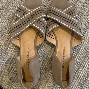 Lucky brand leather embroidered sandals
